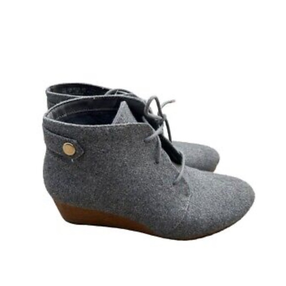Dr. Scholl’s size 9 Felt Gray Grey Lace Up Booties Wedges - Picture 1 of 6